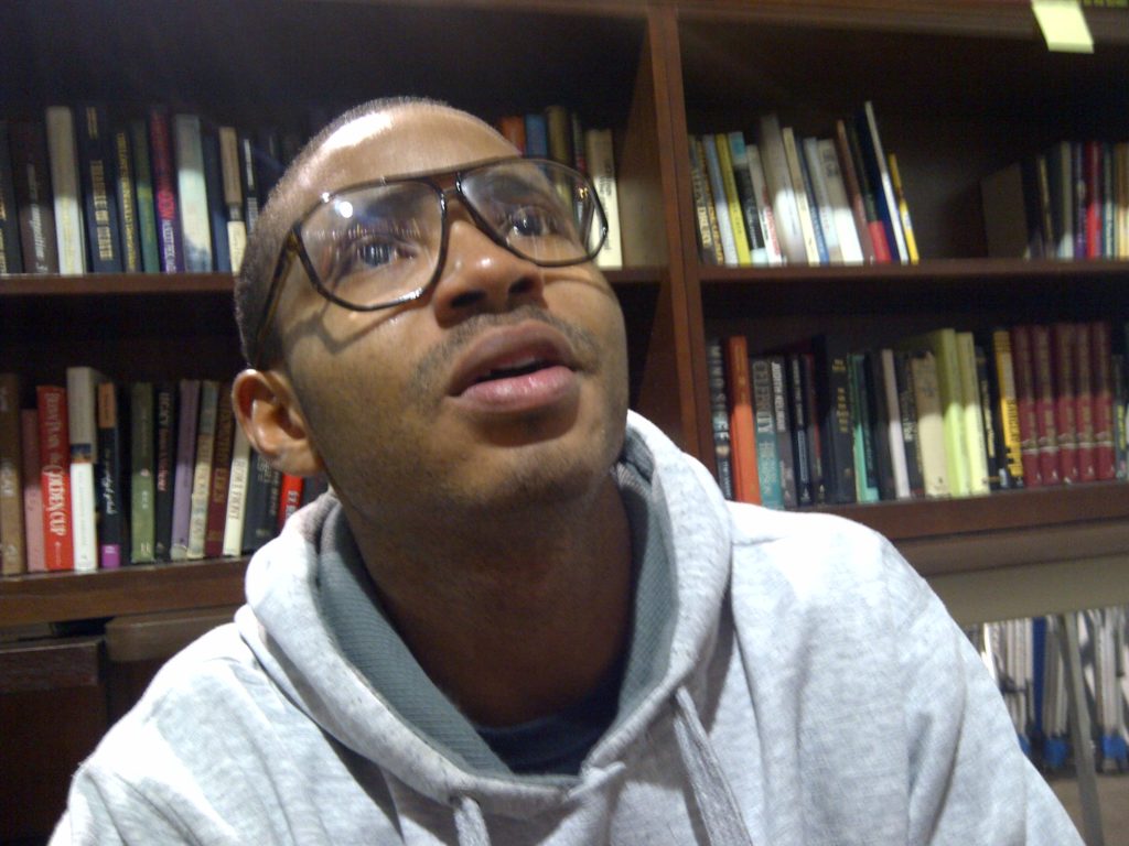 Tosin Gbogi